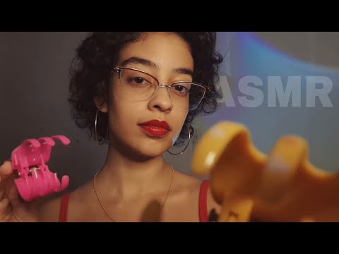 ASMR PRENDENDO SEU CABELO ATÉ VOCÊ DORMIR 💆‍♀️ | voz suave, sons de boca, mãos na tela...