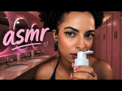 ASMR A Garota Tóxica Faz Seu Cabelo no Banheiro da Escola 🏫 
