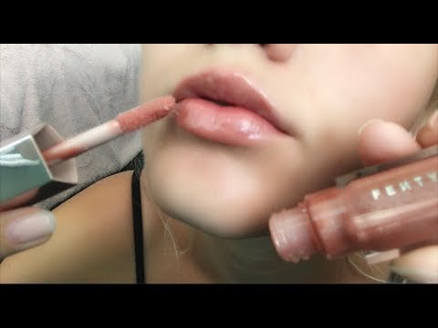 ASMR Up Close Lipgloss Application