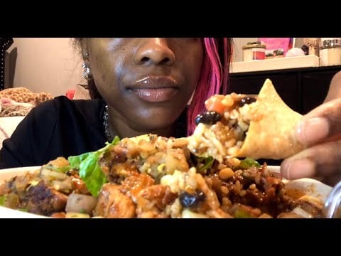 ASMR 🥙 Eat With Me - Chipotle MUKBANG