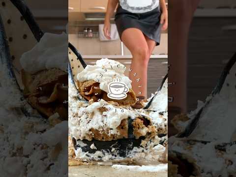 Pea vs. Whipped Cream Apfelstrudel! Crushing Food in Heels! Oddly Satisfying! ASMR