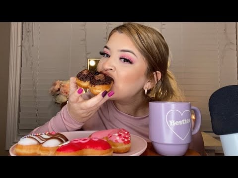 ASMR REVIEWING THE NEW KRISPY KREME VDAY DONUTS 💗