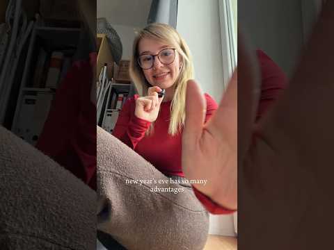 Silvester ist doch nur einmal im Jahr 🤡 #asmr #silvester #asmrdeutsch