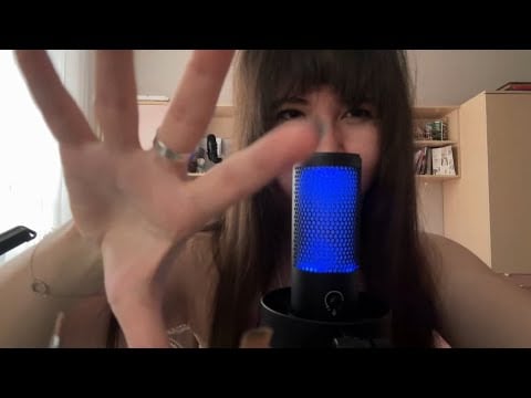asmr УЛЬТРА быстрый, хаотичный: триггеры + звуки рта + болталка ^_^
