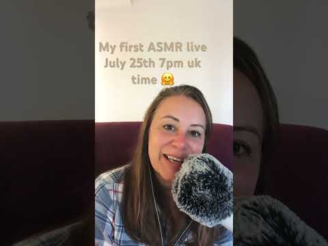 My very first ASMR live 👋🏼 #asmr #asmrwhispering