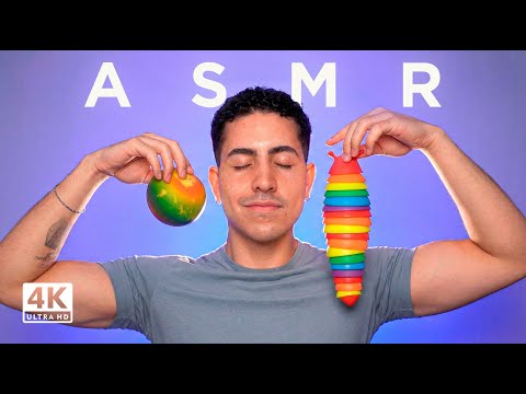 ASMR COM GATILHOS ANTIGOS - Muitos objetos! (Para dormir e arrepiar)