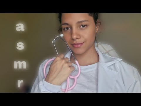 ASMR • Medica cuida da sua dor! 🥹 Check up #asmr #relax #roleplay 