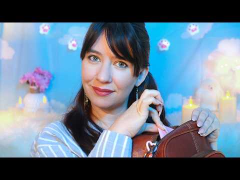 ASMR • Une amie fouille dans ton sac 👜 "Mais t'as mis quoi là-dedans ?!"