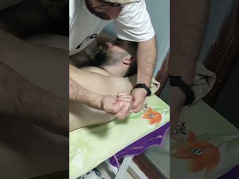 VERY RELAXING TURKISH CHEST,ARM MASSAGE #satisfying #relaxing #asmr #shorts #massage