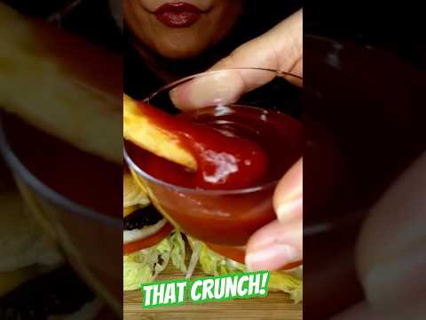 CHEESEBURGERS & FRIES #asmr #burger #shortmas