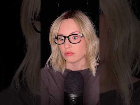 ASMR pov rasittava tyttö sun takana luokassa