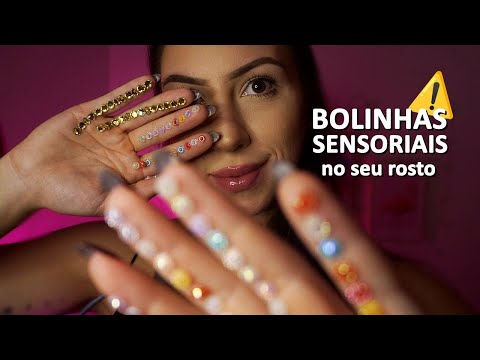 ASMR: BOLINHAS SENSORIAIS COM SUSSURROS RELAXANTES