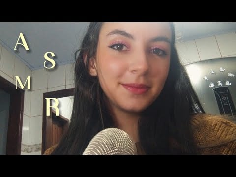 ASMR SUSSURRANDO CURIOSIDADES SOBRE MIM💗