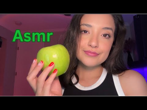 ASMR🍏Eating a green apple/random ramble 💚