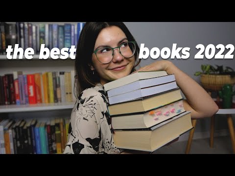 ASMR | BEST BOOKS OF 2022 | whispering & chatting about my favorite reads 💟