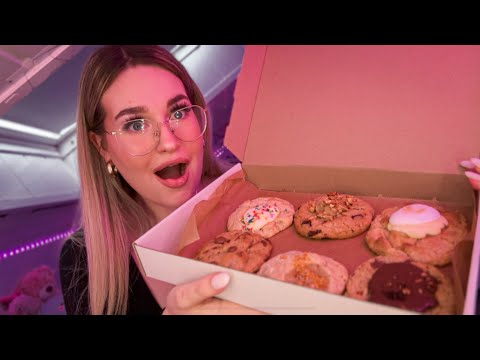 ASMR eating melt cookies 🍪 (smooth eating sounds)