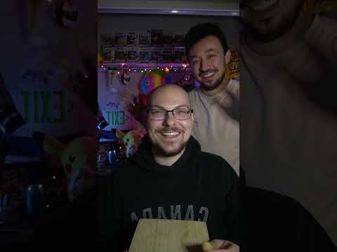 @JitterSMR  Tries Corey ASMR triggers!