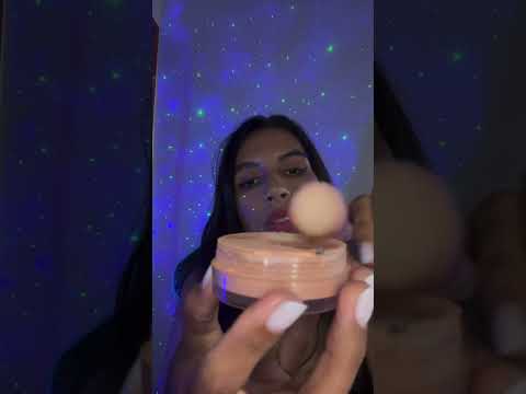 ASMR TE MAQUIANDO 👄 #asmr #asmrshorts #asmrmakeup