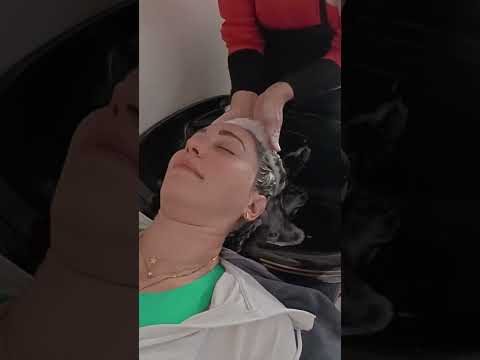 Lavado de cabeza barato y muy relajante 🫧 #salon #hair #relax #asmr #shorts