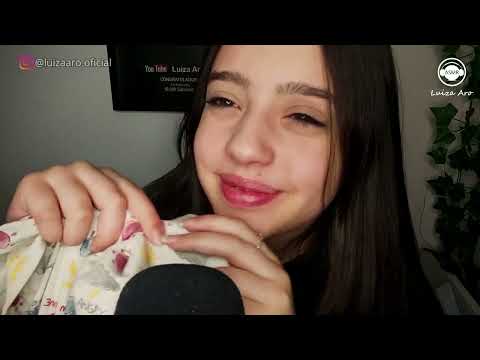 ASMR AJUDANDO ARRUMAR SUA MALA PARA FESTA DO PIJAMA ( CONVERSANDO / Tapping / Scraping ) Luiza Aro