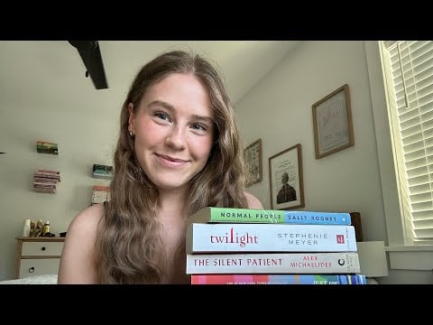 ASMR | First Time Trying Asmr! Showing You My Favorite Books 📚