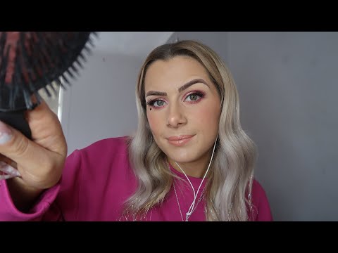 ASMR Brushing your Hair 👱‍♀️