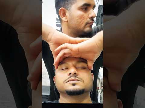 $3 pain or pleasure massage? 😱🇦🇪 #trending #viral #shorts #dubai #srilanka #pakistan