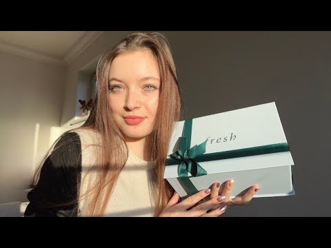 ASMR fresh skincare haul 🧖🏻‍♀️🪞🦢🕯️🫧 whispering, tapping