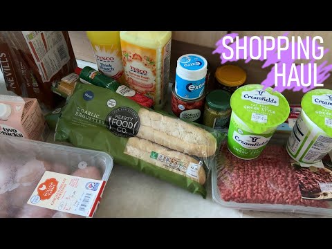 ASMR Gum Chewing Grocery Haul With Tapping & Scratching 🛒