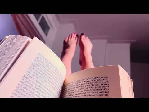 ASMR morning bare feet rubbing