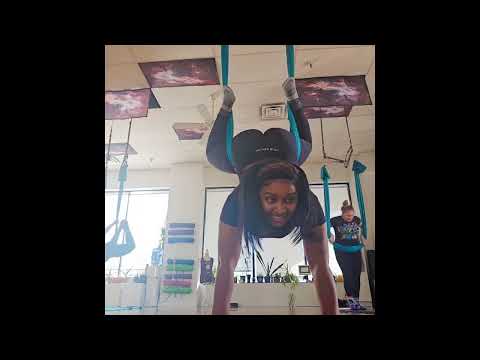 [ASMR] Aerial Yoga Fitness| Voice-over 🧘🏽‍♀️🕉