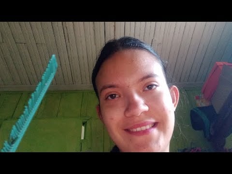 asmr   penteando seu cabelo