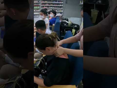 Masaje de cuello en Vietnam 🇻🇳 #relaxing #massage #short