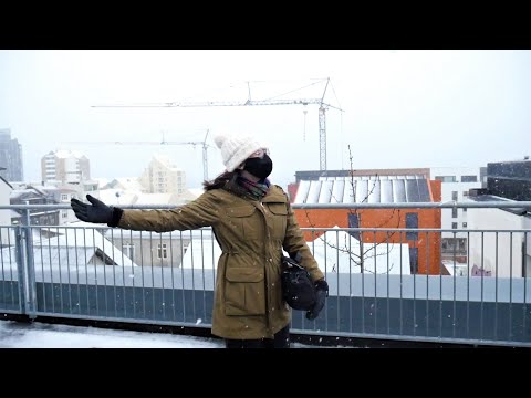My first time EVER seeing snow!! ❄️ ASMR #Shorts