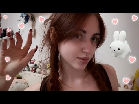 мнгослойный асмр ♡ трогаю тебя + шепот и всякие звуки ٩(^‿^)۶