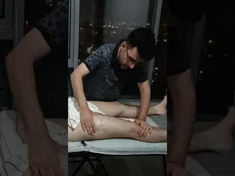 VERY RELAXING FRONT LEG TURKISH MASSAGE #satisfying #relaxing #asmr #shorts