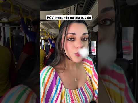 POV: mexendo no seu ouvido #asmr #asmrsounds #humor #shorts