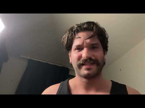 Tu as une crise d’eczéma je viens donc te gratter jusqu’au sang pour te soulager en mode POV ASMR