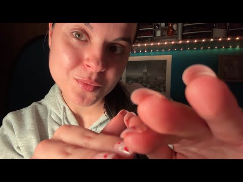 ASMR Tu amiga te mima ~ Roleplay especial San Valentín 💌 