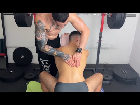 Professional back massage for an athlete done by a bodybuilder - ASMR