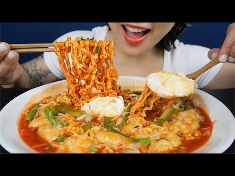 CHEESY RICE CAKE SPICY SAMYANG NOODLE (ASMR EATING SOUNDS) NO TALKING | SAS-ASMR