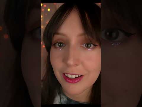 ⭐ASMR Hermana Chilena te Ayuda con tu Flequillo [Sub] (Qué desastre!)