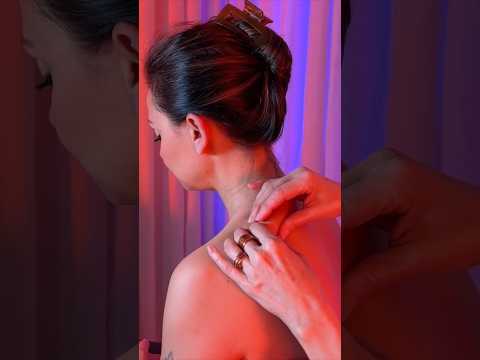 ASMR SCOLLAMENTO TESSUTI #realpersonasmr #MyofascialRelease #DeepTissueMassage #massagetherapy