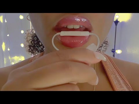 ASMR | apple mic 👄 m0uth sounds 1 minute tingles ✨