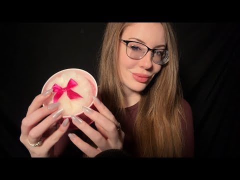 ASMR that’s soft hand movements and touching 🩷