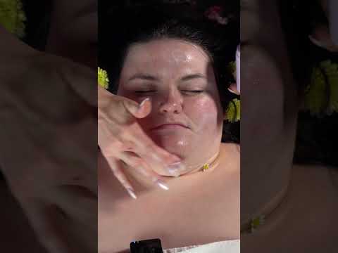 Infinite Aura Moisturizer