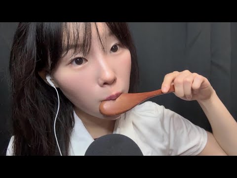 이팅유 ASMR 🎧 | Mouth Sounds Only, Close-Up Chewing, Focus Triggers, No Talking
