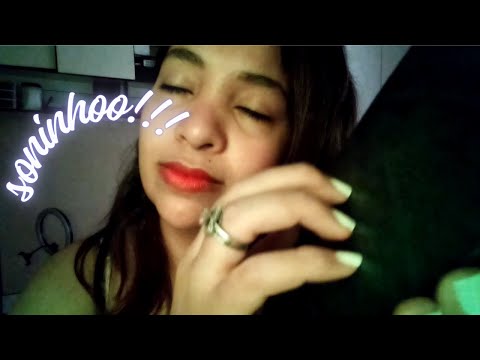 ASMR - Que soninhoo me deu!!! (Arranhaduras e tapping em papelão, escova e objetos aleatórios)