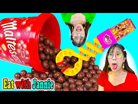 Mukbang Maltesers Eyeball Jelly, Kohakutou, Jelly spaghetti 몰티져스 집게 먹방 | Eat with Jannie