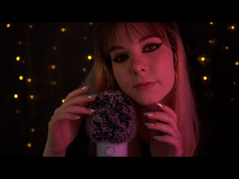 ASMR | close up Unintelligible Whispering in the Rain - breathy, clicky, blue yeti